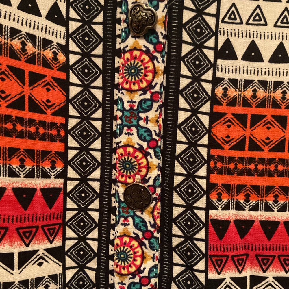 John Mark Multicolor Patterned Sleeveless Blouse - image 3